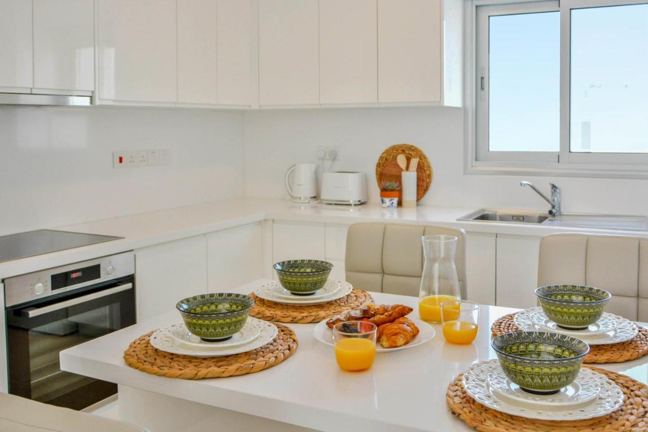 Phaedrus Living: Seaside Luxury Flat Lighthouse 67 Appartement Paphos Buitenkant foto